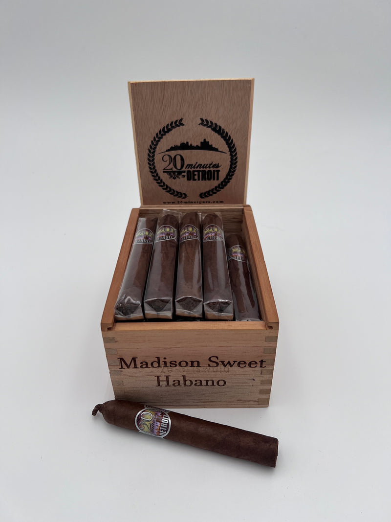 20 minutes in Detroit: MADISON SWEET HABANO 4.5X44 (BOX OF 20)